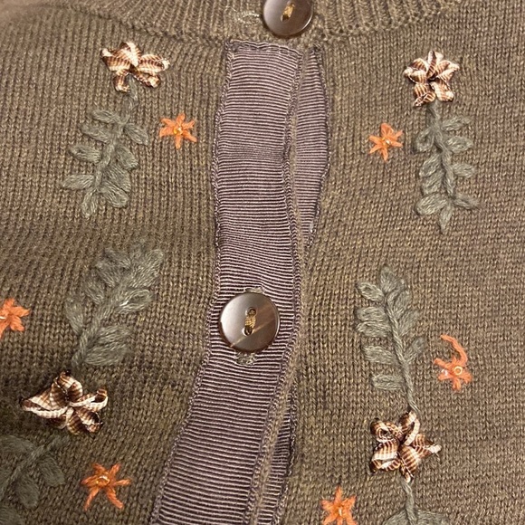 Van Heusen Dark Olive Flower Embroidery Button Down Long Sleeves Sweater - Picture 5 of 5